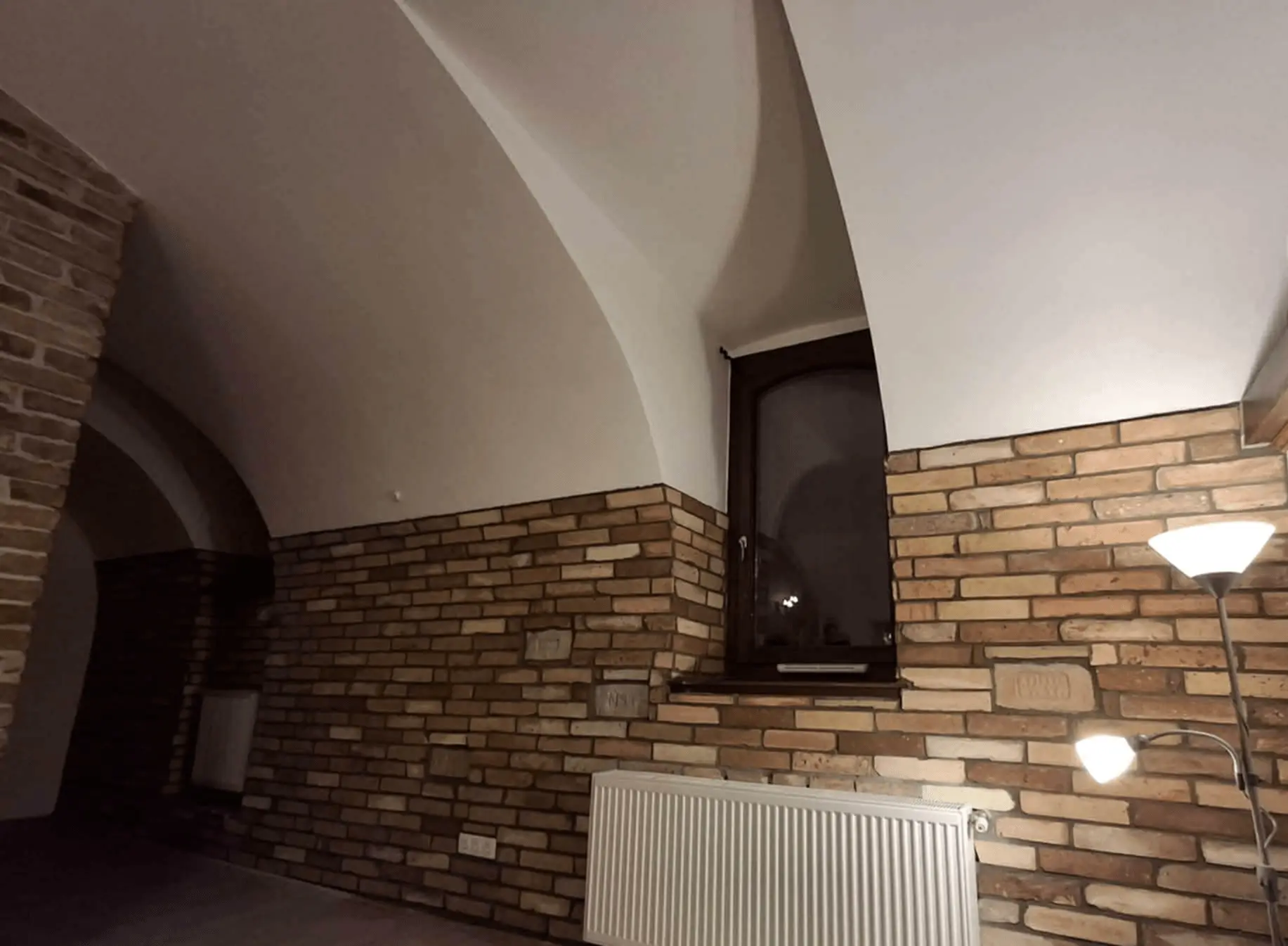 Dekor kő homlokzati burkolat – Kő Mix referencia Balatonfüred